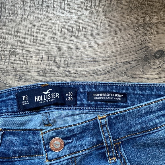 Jeans - Picture 2 of 5